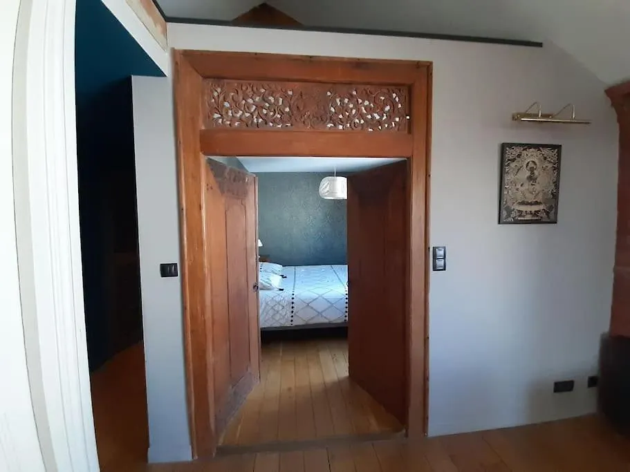 Bel Appartement T2 Atypique Étel França